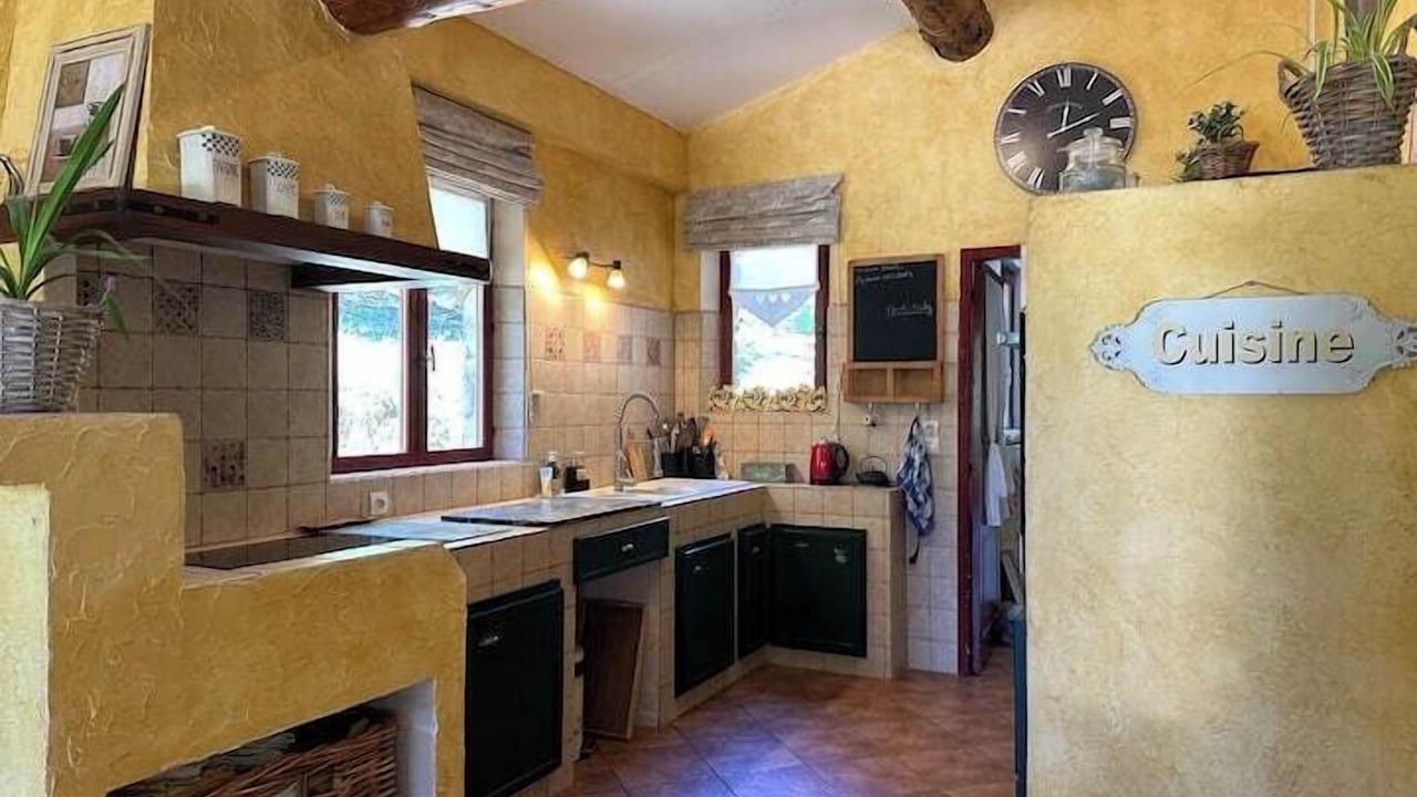Photo of Kitchen in Corbes