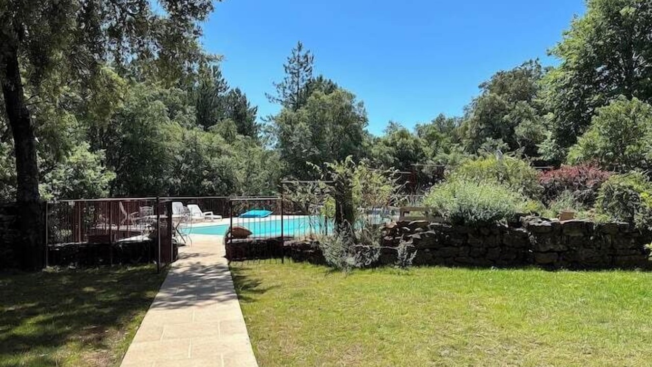 Photo of Outdoor in Corbes