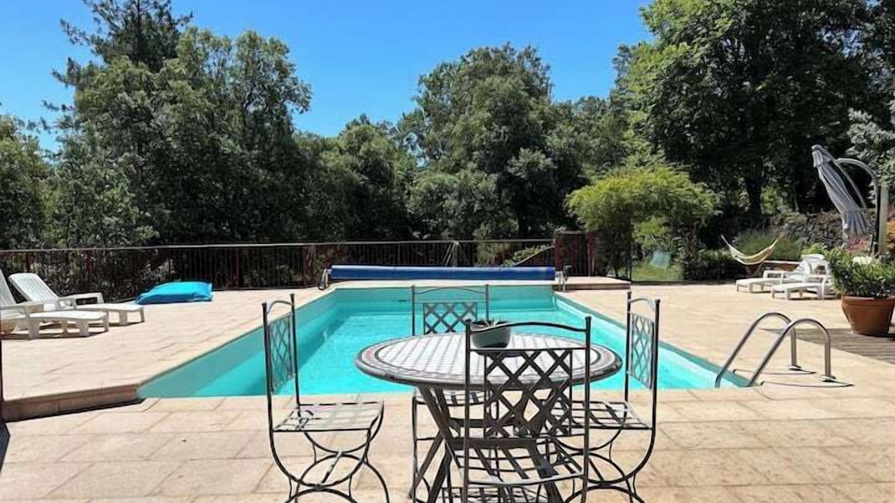 Photo of Outdoor in Corbes
