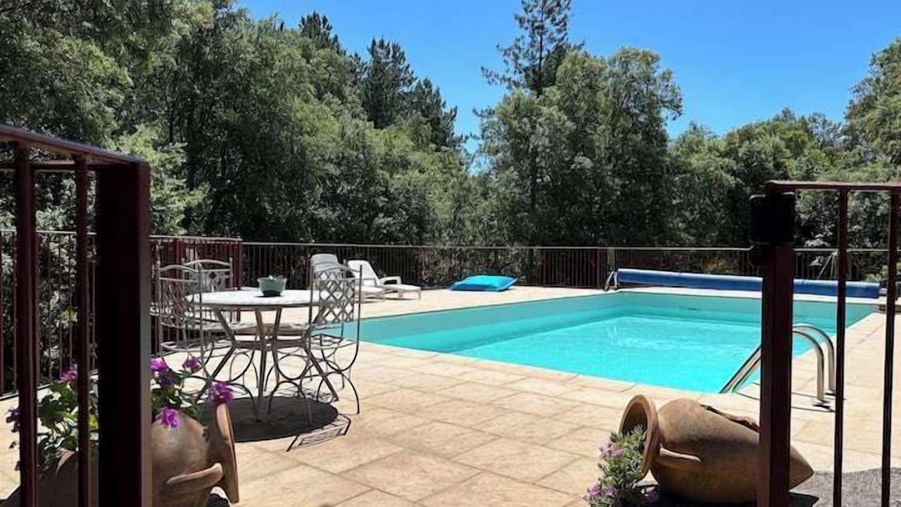 Photo of Outdoor in Corbes