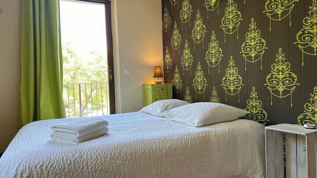 Photo of Bedroom in Corbes