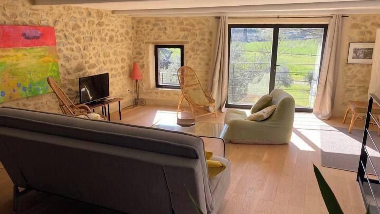 Photo of Livingroom in Saint-Hilaire-de-Brethmas