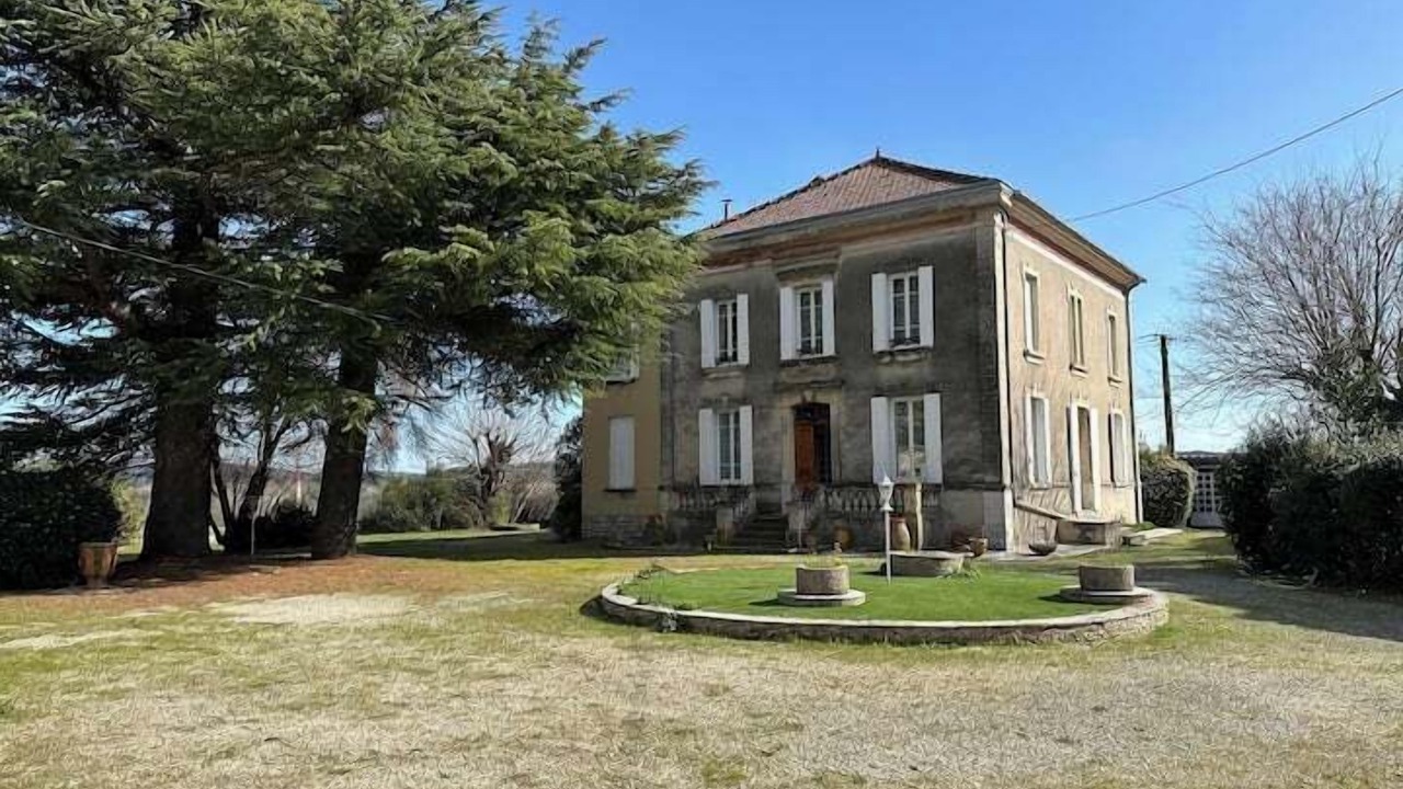 Photo of Outdoor in Saint-Hippolyte-de-Caton