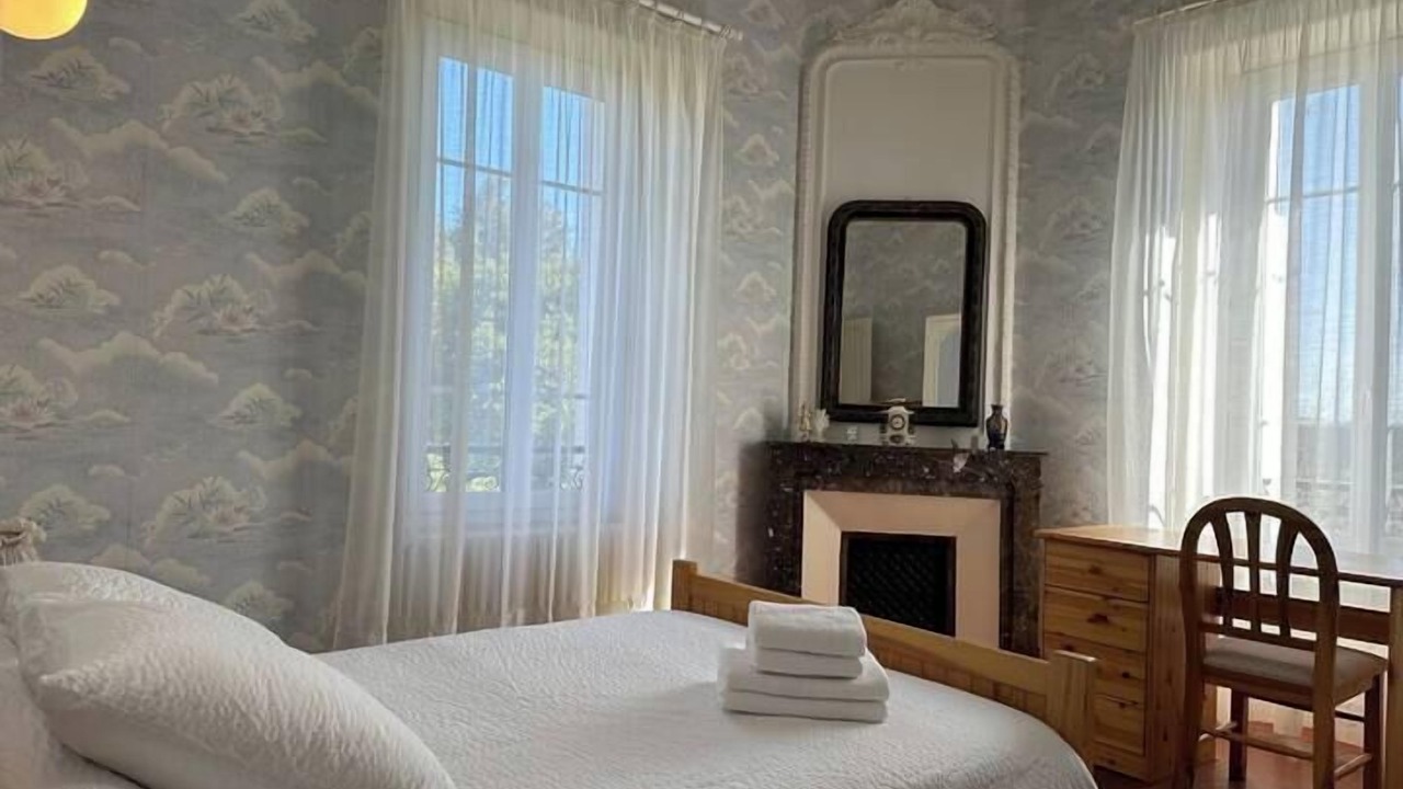 Photo of Bedroom in Saint-Hippolyte-de-Caton