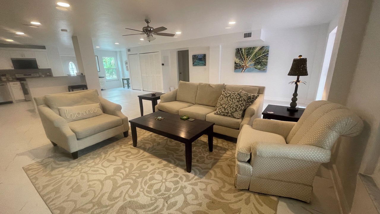 Photo of Livingroom in Bonita Springs