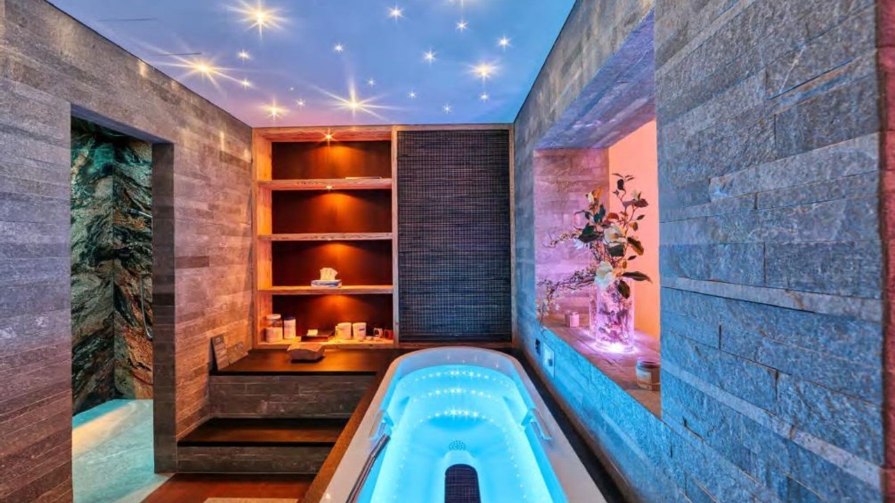 Photo of Bathroom in Saanen