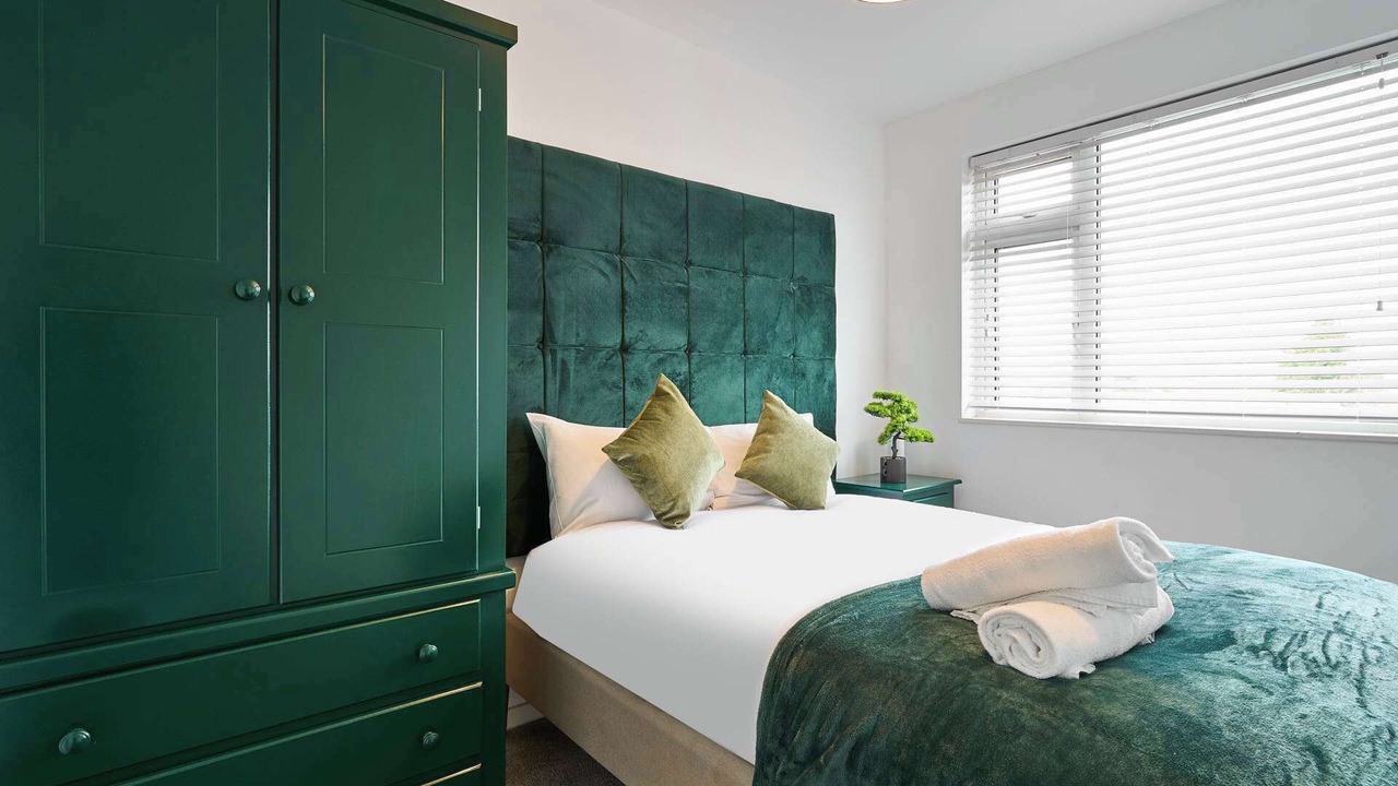 Photo of Others in Cribbs Causeway