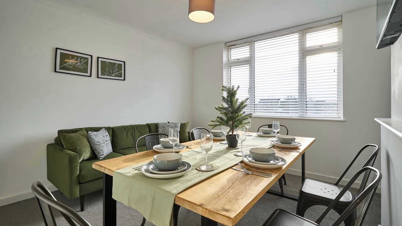 Photo of Others in Cribbs Causeway