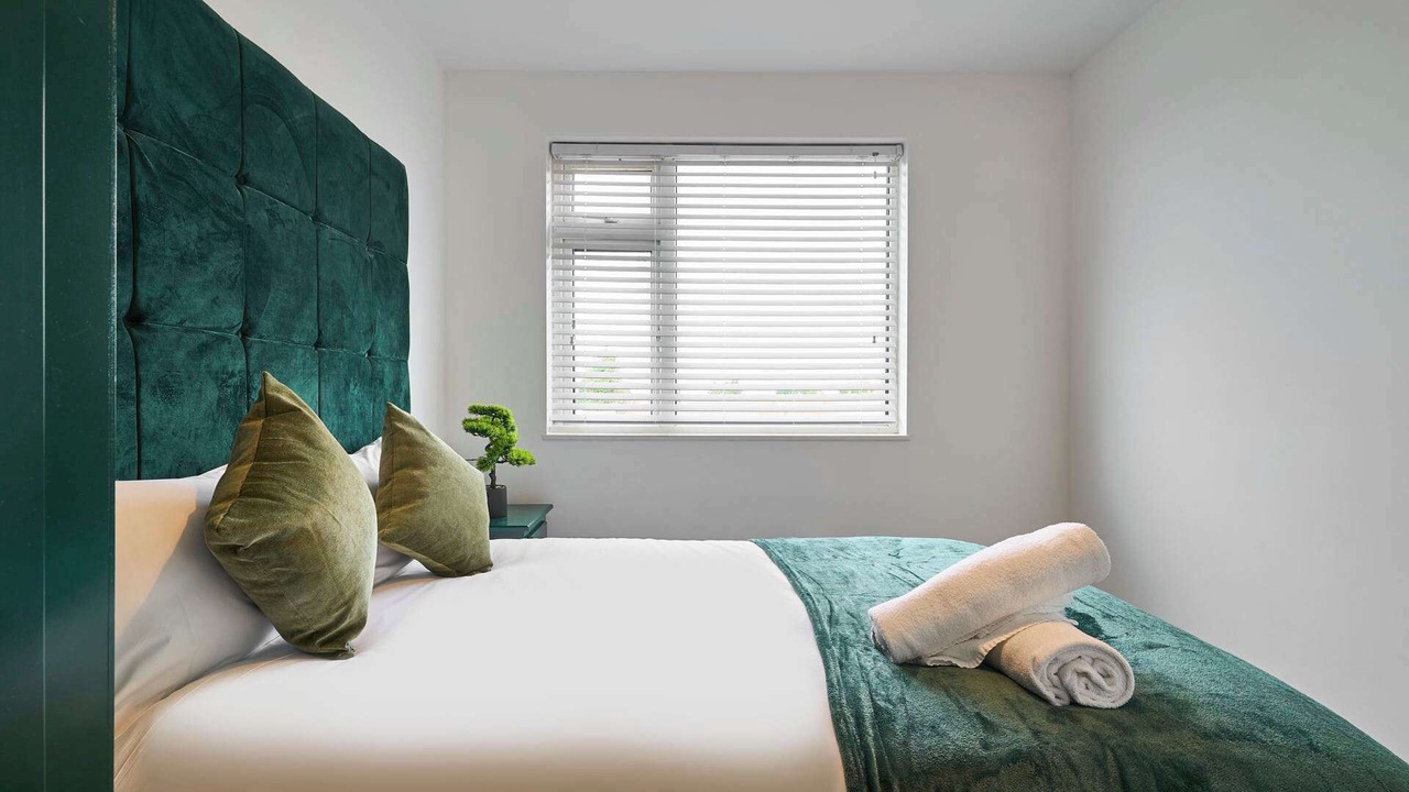 Photo of Others in Cribbs Causeway