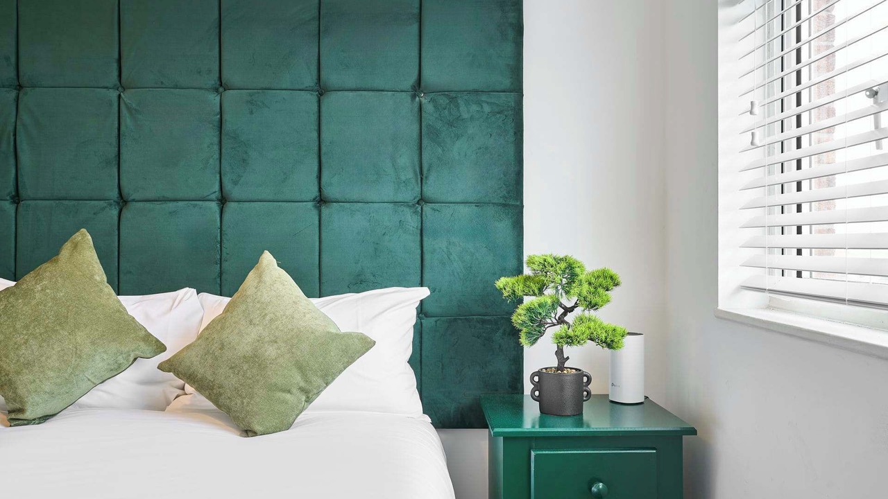 Photo of Others in Cribbs Causeway