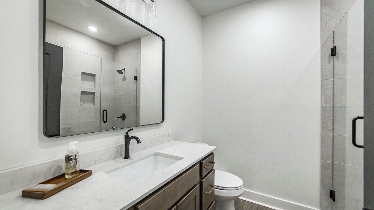 Photo of Bathroom in Pangburn