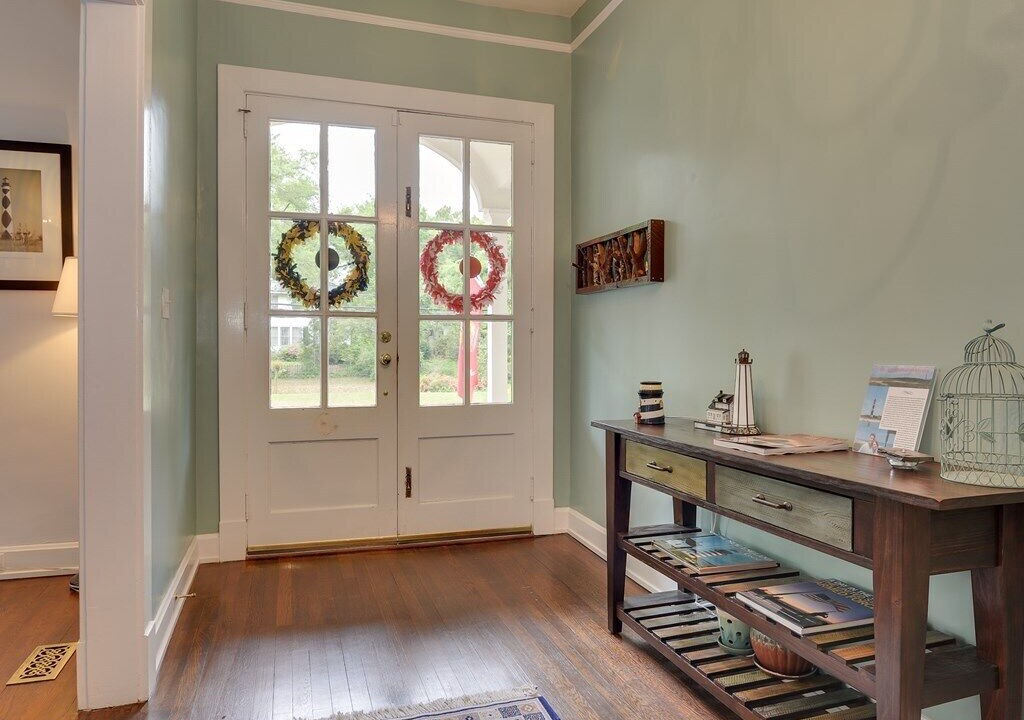 Photo of Others in Forest Hills