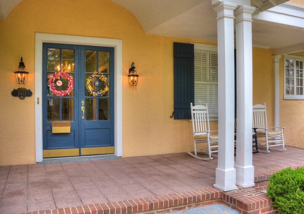 Photo of Outdoor in Forest Hills