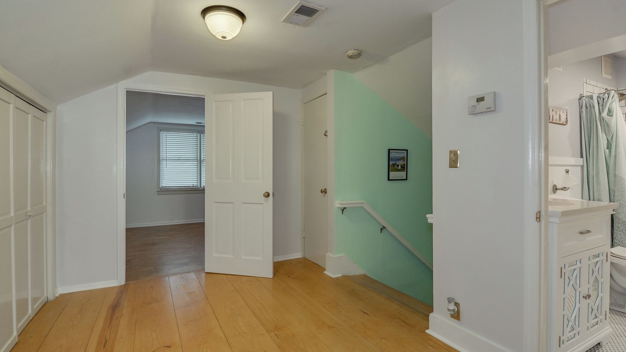 Photo of Others in Forest Hills