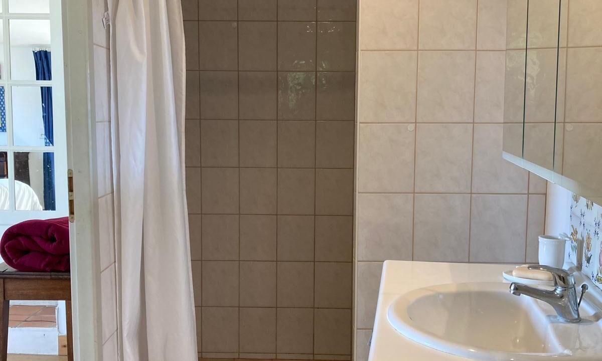 Photo of Bathroom in Saint-Crepin-d'Auberoche