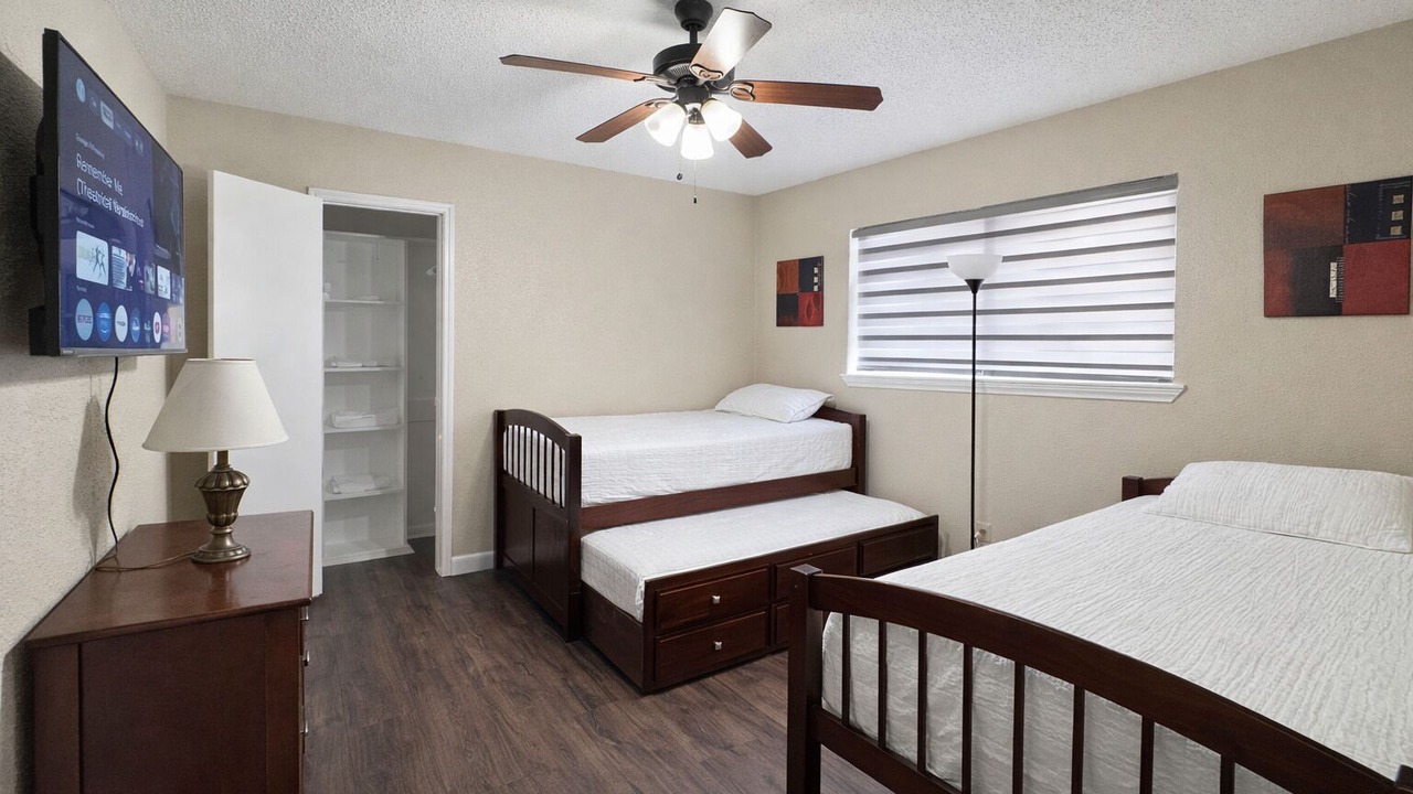 Photo of Bedroom in Northeast Houston