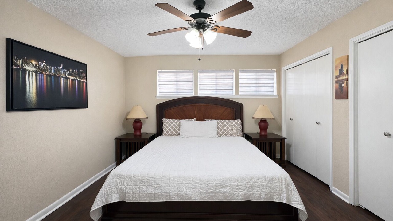 Photo of Bedroom in Northeast Houston