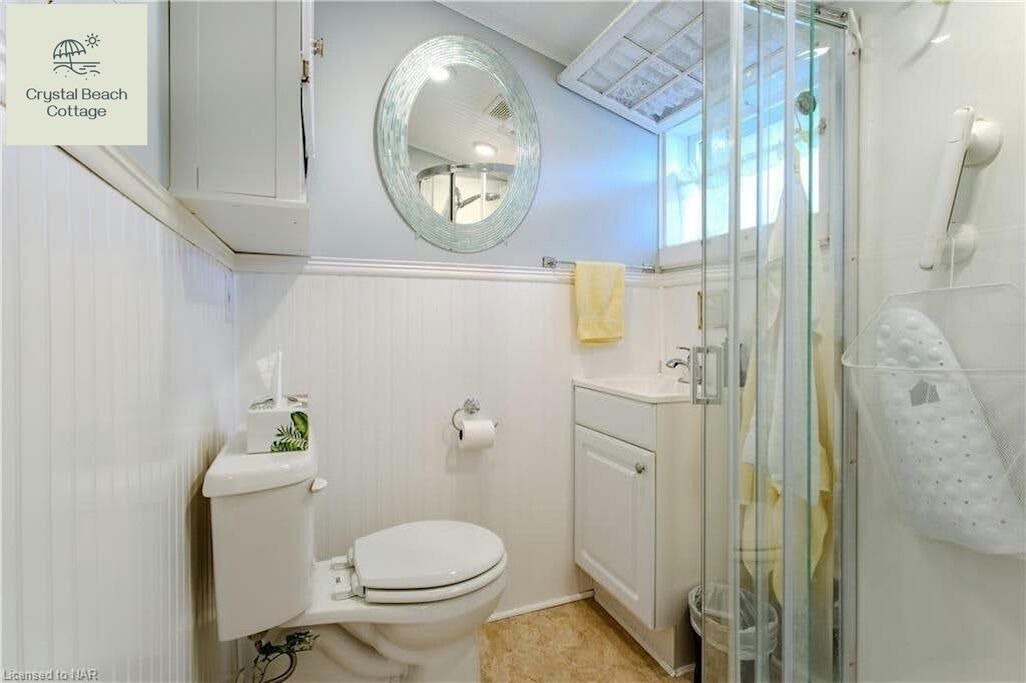 Photo of Bathroom in Crystal Beach