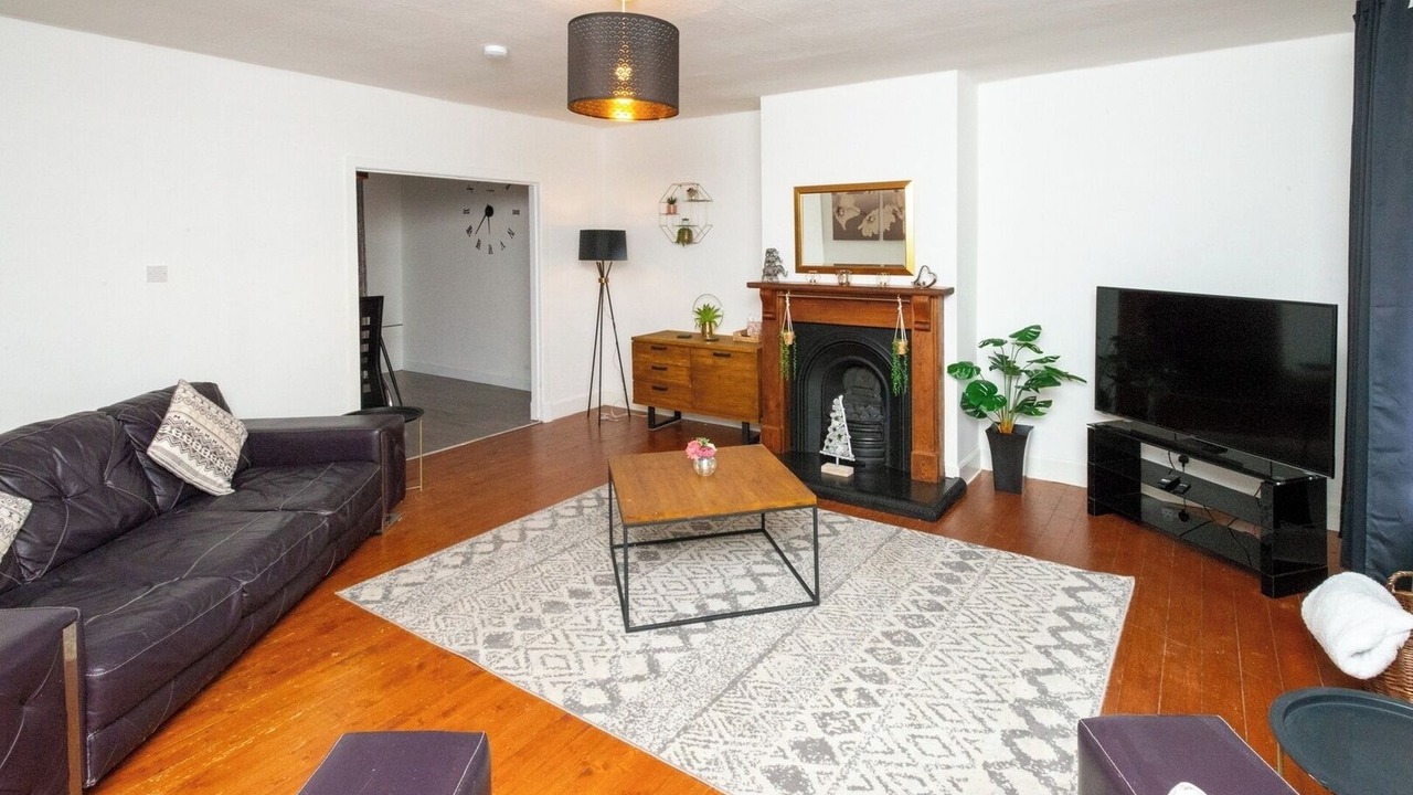 Photo of Livingroom in Central Aberdeen