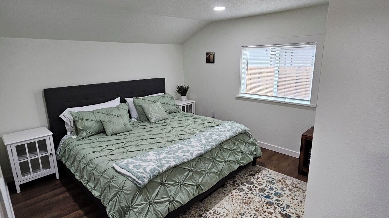 Photo of Bedroom in Cully