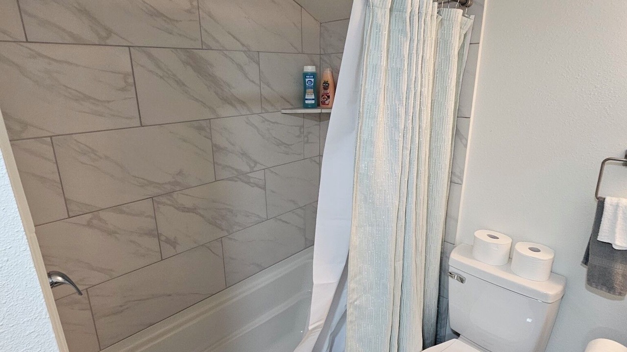 Photo of Bathroom in Cully