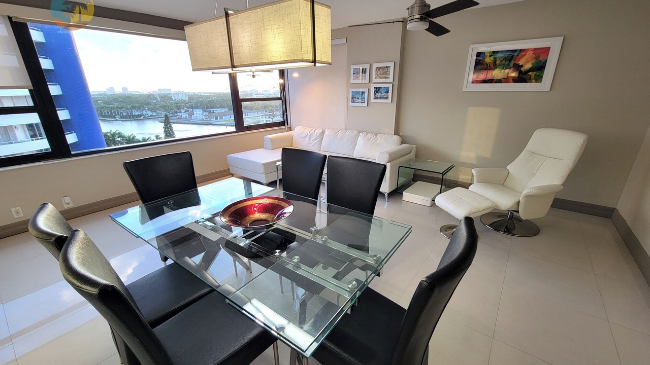 Photo of Others in Mid Beach