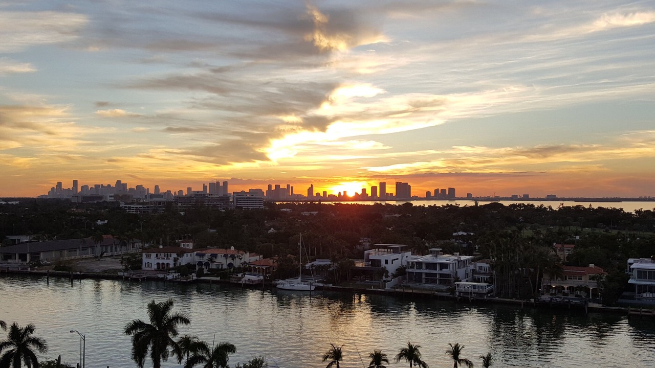 Photo of Others in Mid Beach