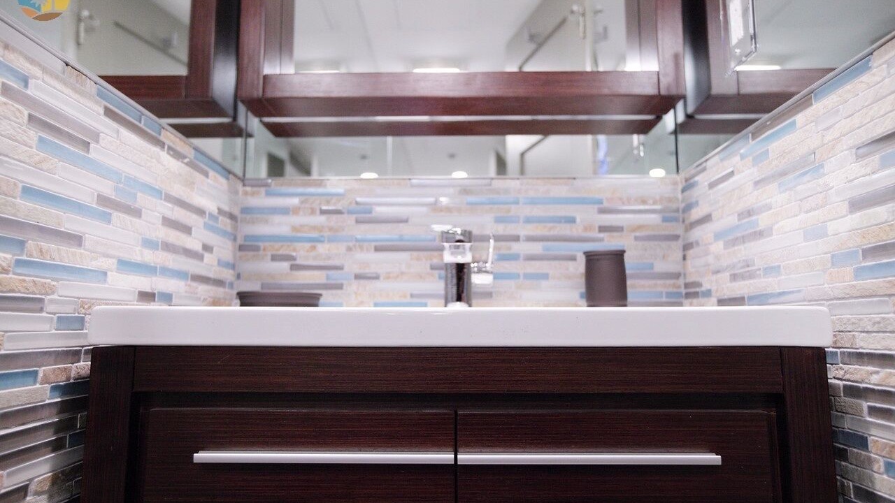 Photo of Bathroom in Mid Beach