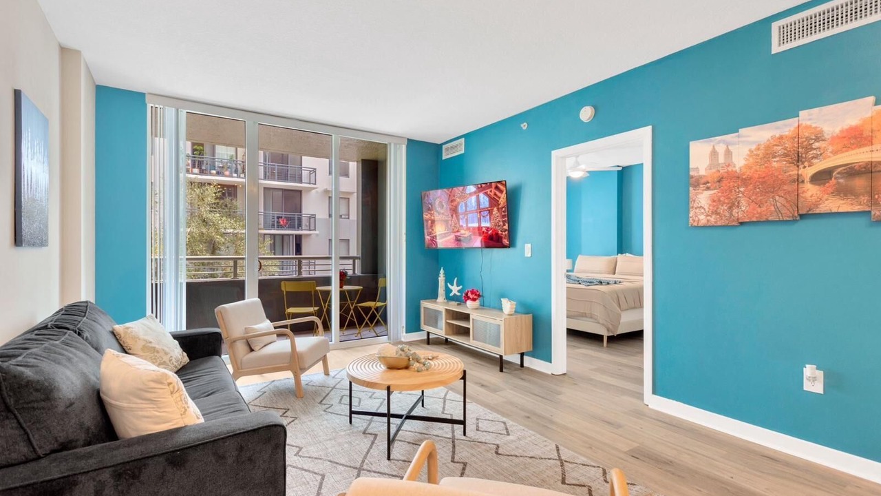 Photo of Livingroom in Channel District