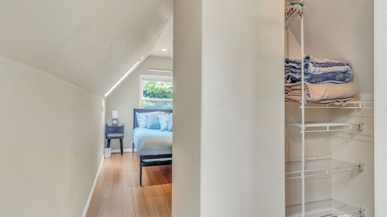 Photo of Bedroom in Southeast Salem