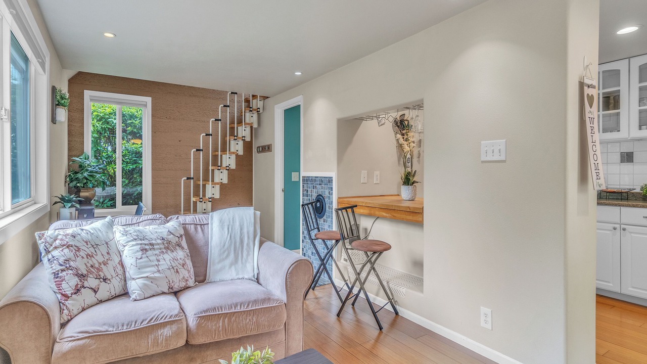Photo of Livingroom in Southeast Salem