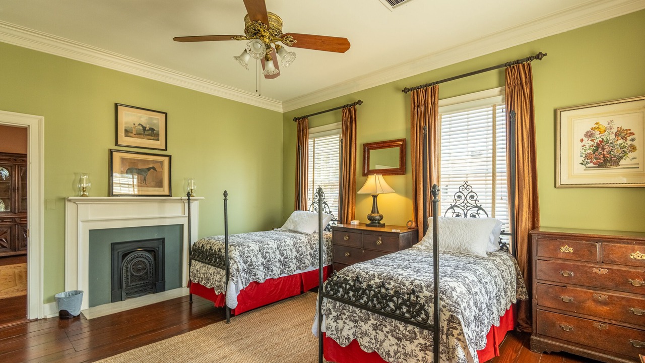 Photo of Bedroom in Natchez