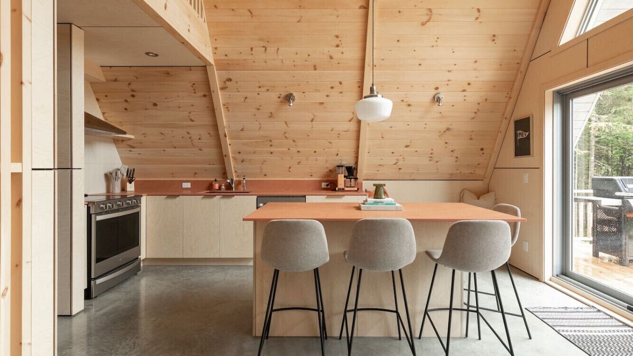 Photo of Kitchen in Ste-Lucie-des-Laurentides
