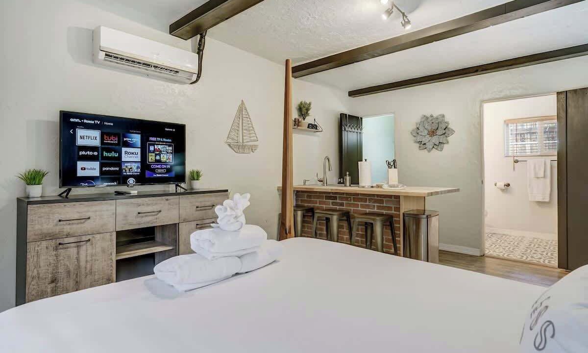 Photo of Bedroom in West Colorado Springs