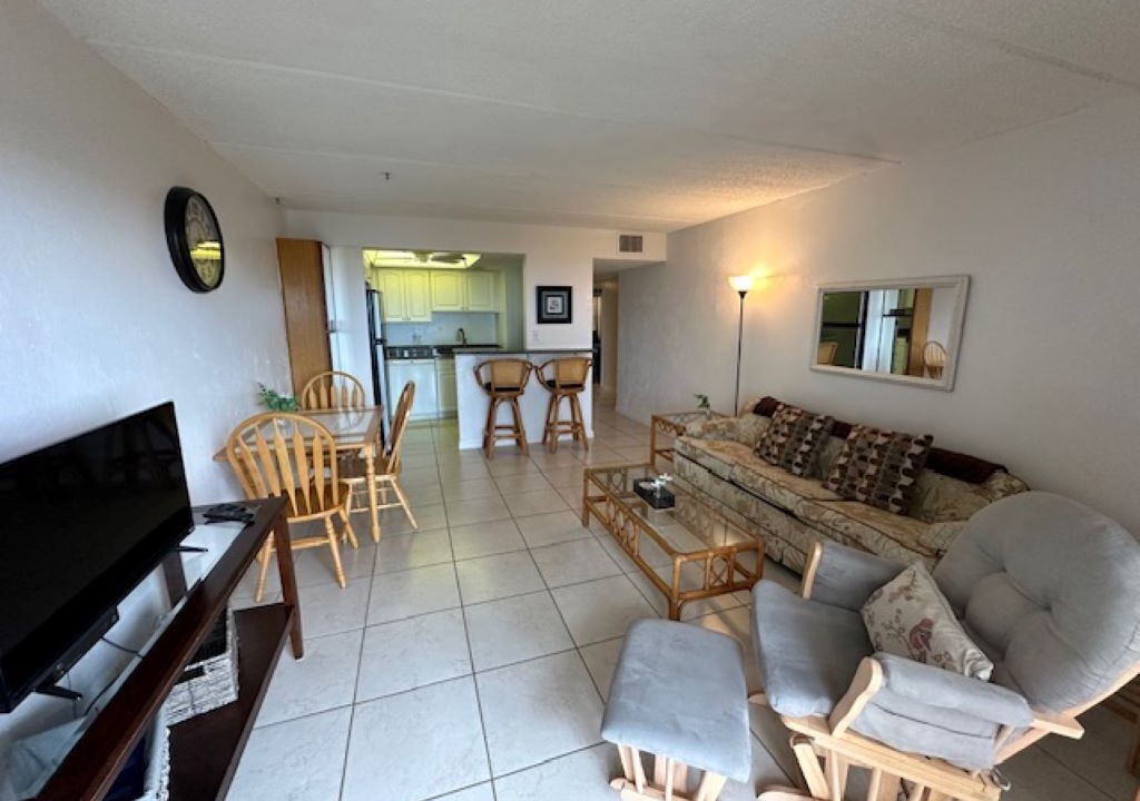 Photo of Livingroom in Ormond-by-the-Sea