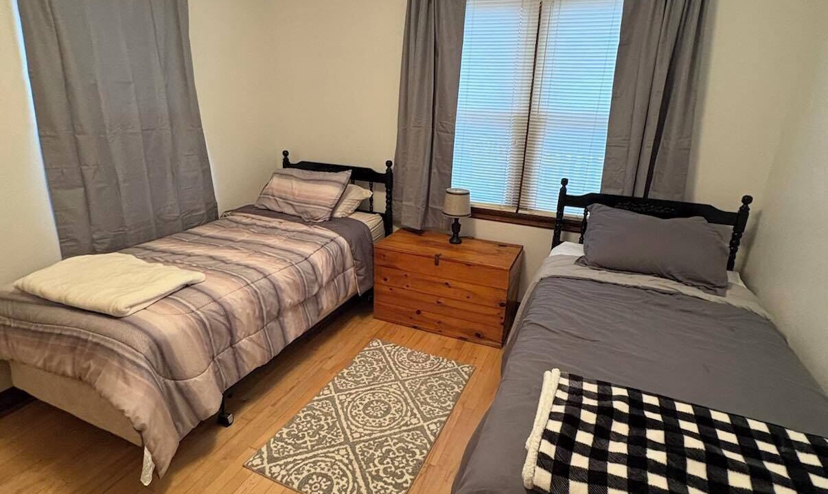 Photo of Bedroom in Ashland