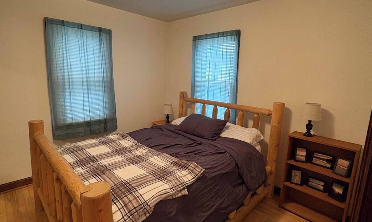 Photo of Bedroom in Ashland