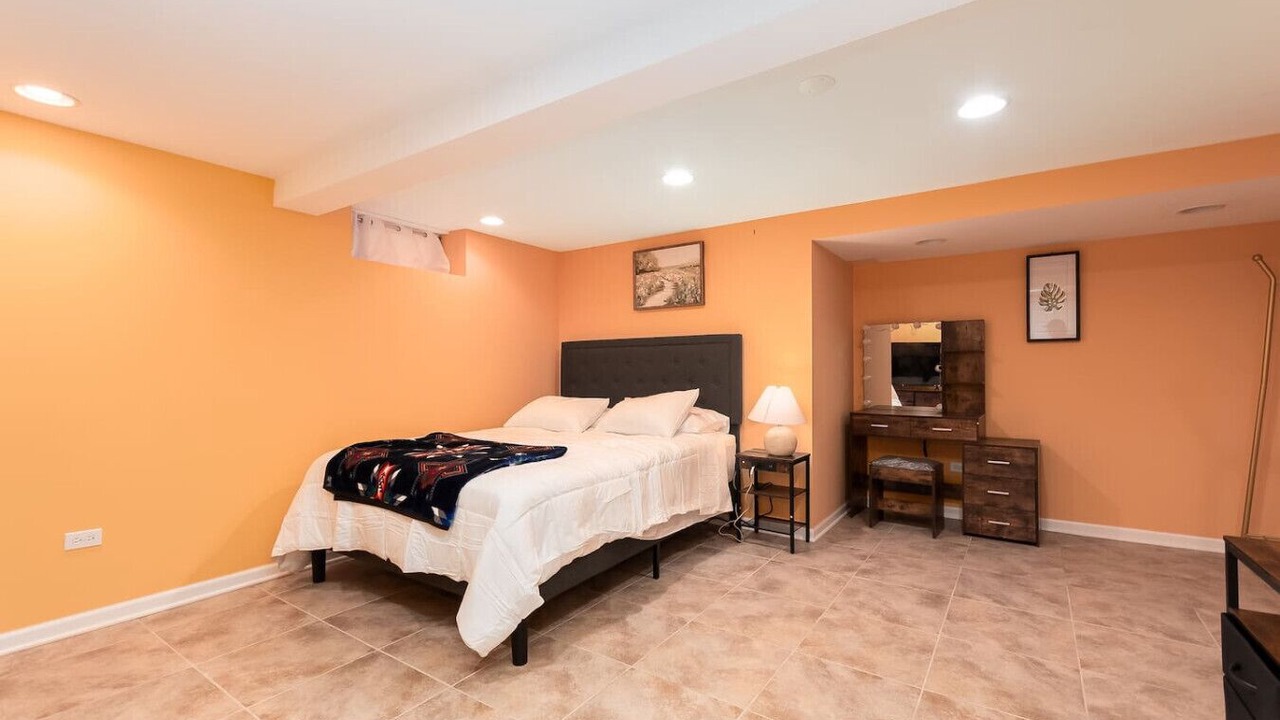 Photo of Bedroom in Oak Park