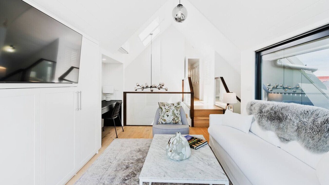 Photo of Livingroom in Neutral Bay