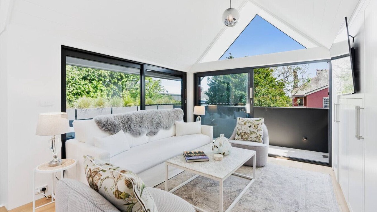 Photo of Livingroom in Neutral Bay