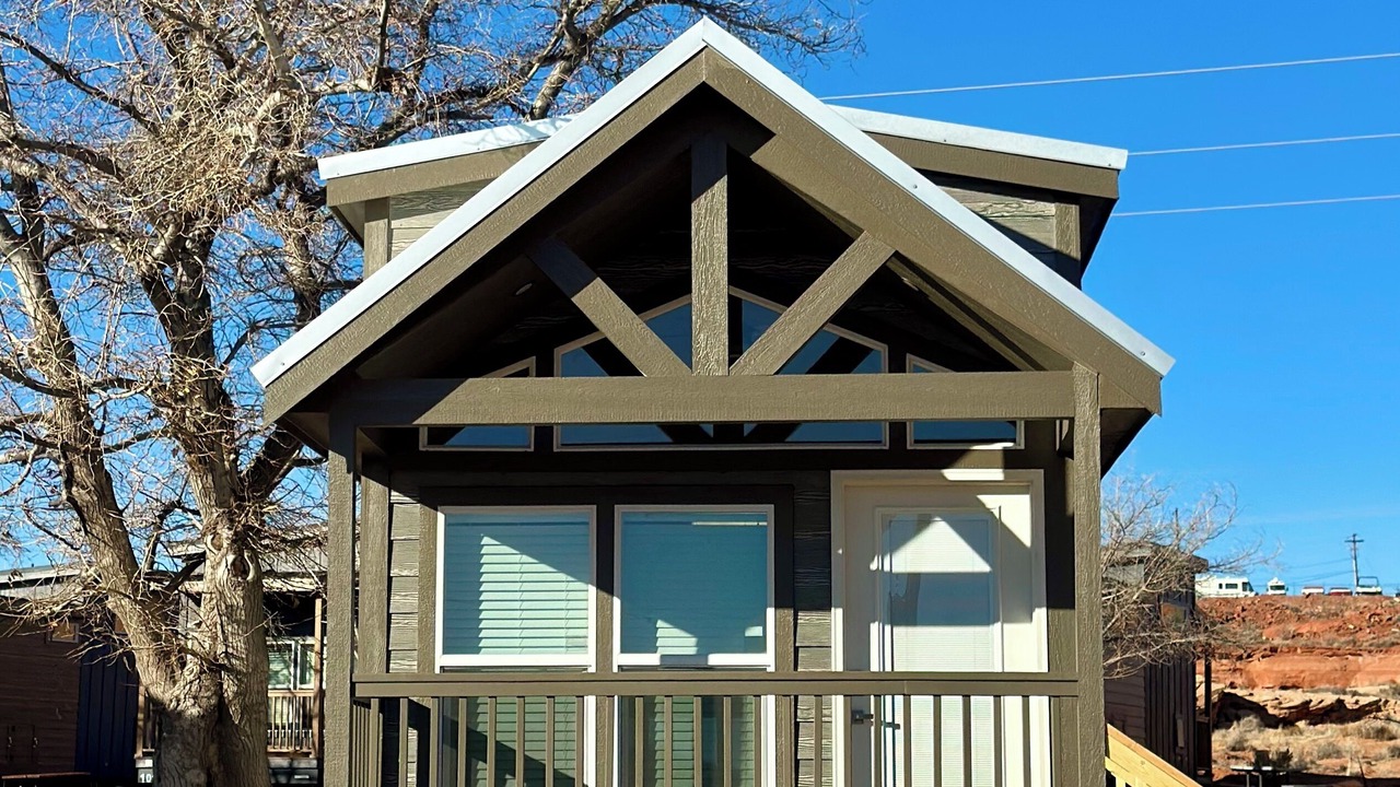 Photo of Outdoor in Page