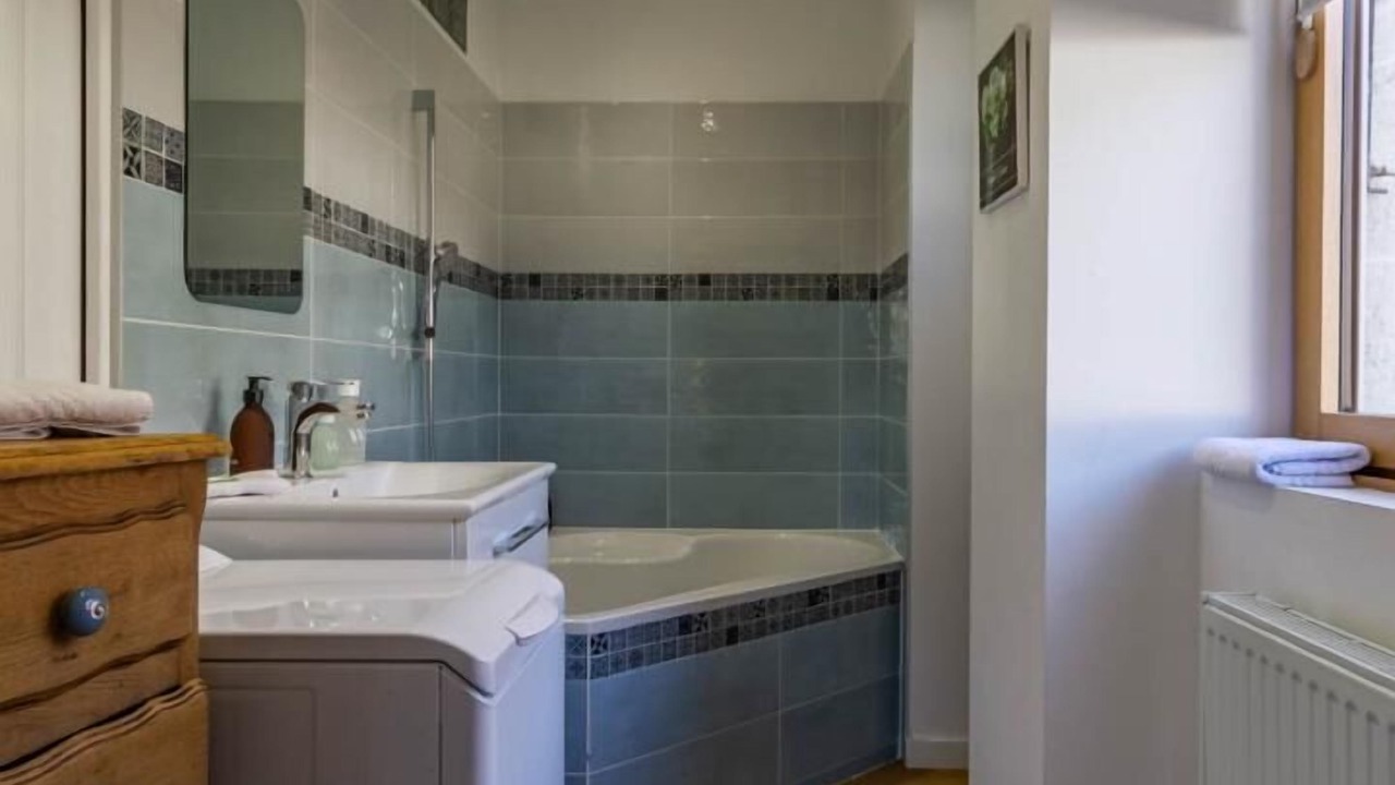 Photo of Bathroom in Cruet