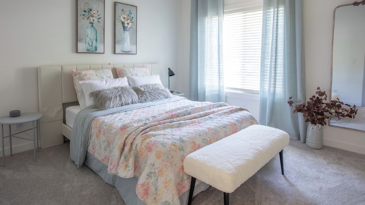 Photo of Bedroom in Midtown