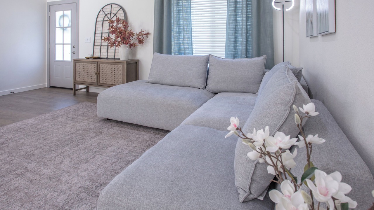 Photo of Livingroom in Midtown