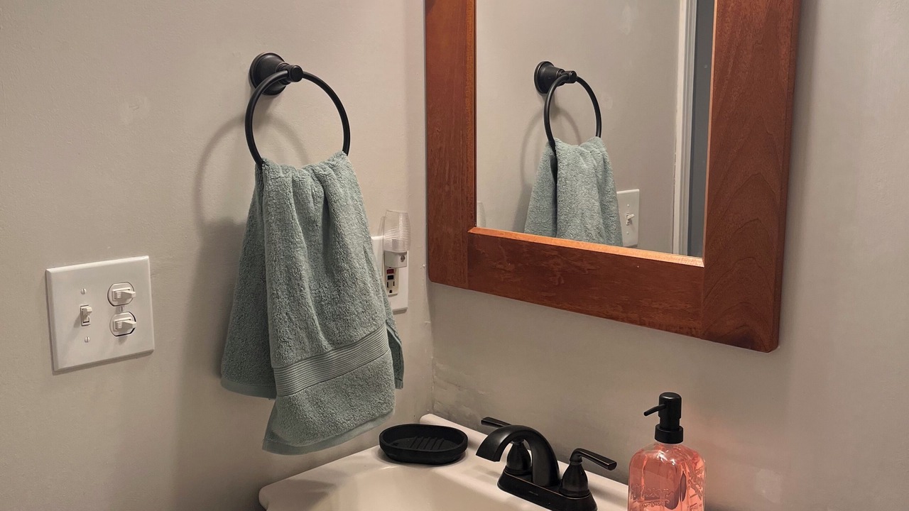Photo of Bathroom in Alcoa