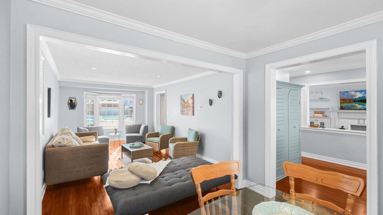 Photo of Livingroom in Whitby