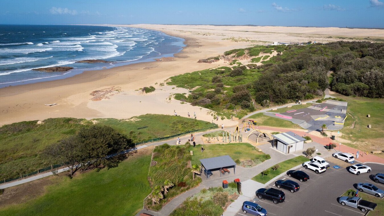 Photo of Others in Anna Bay