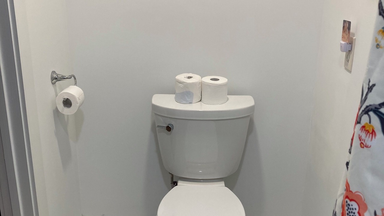 Photo of Bathroom in Tate