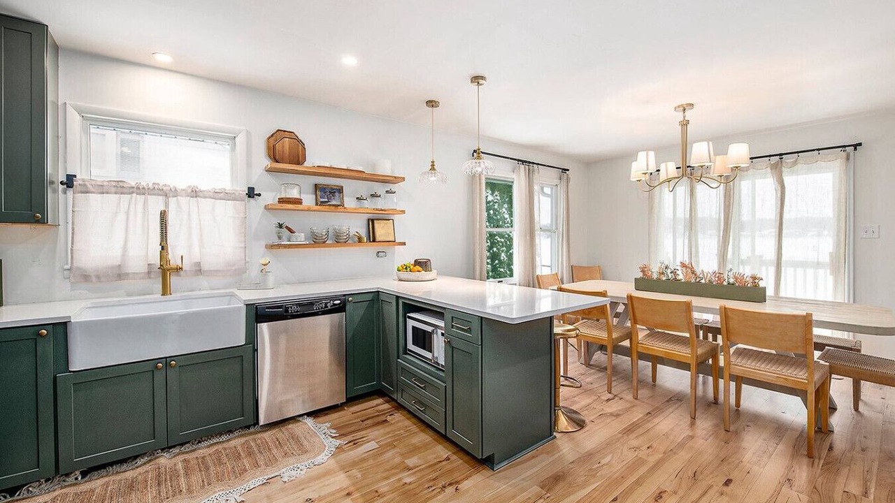 Photo of Kitchen in Sister Lakes