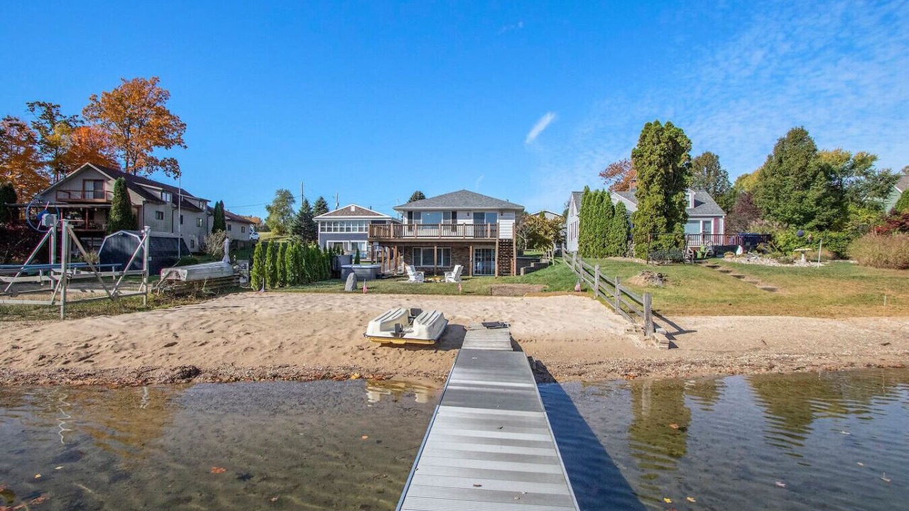 Photo of Outdoor in Sister Lakes